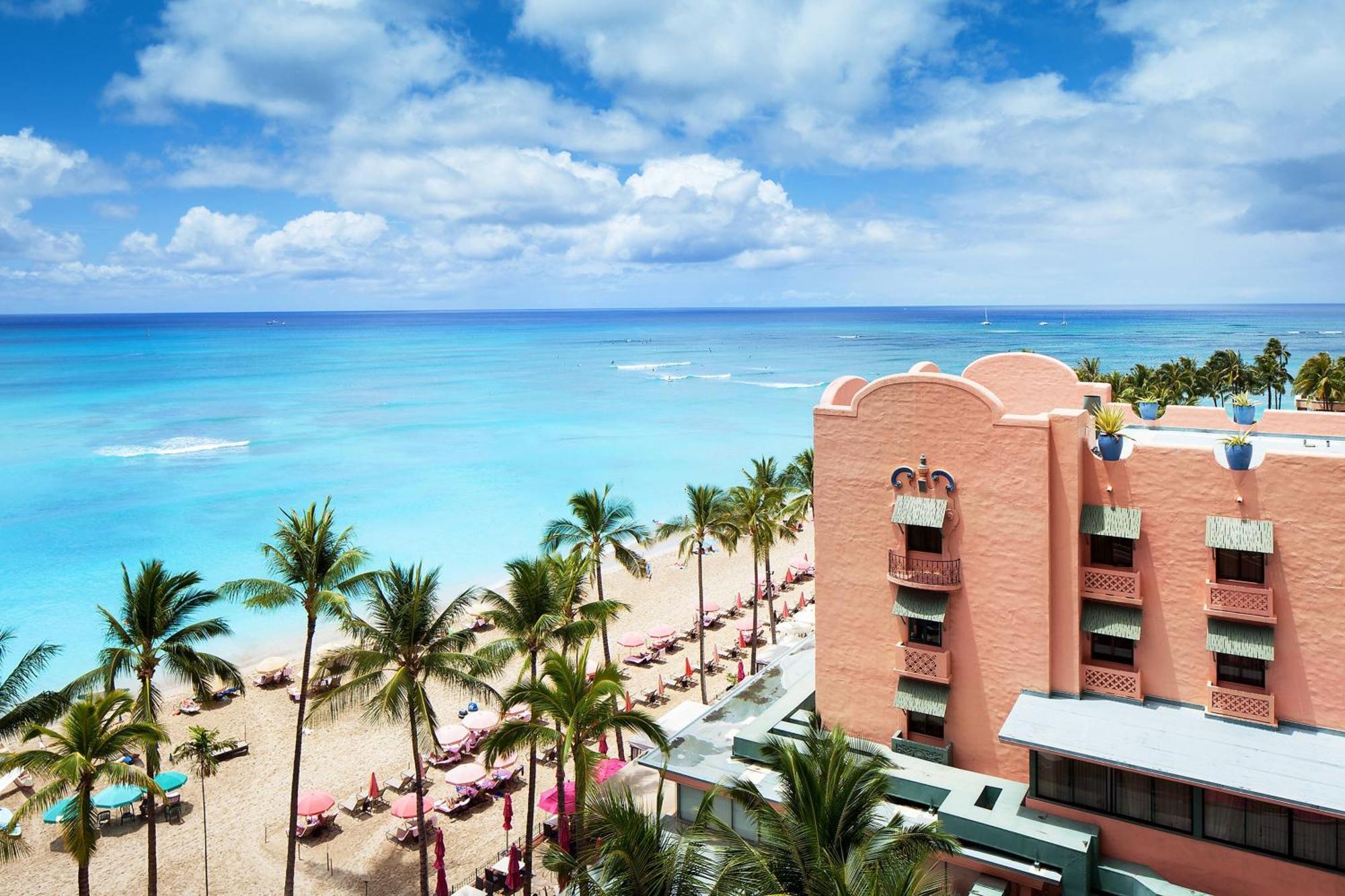 The Royal Hawaiian, A Luxury Collection Resort, Waikiki Honolulu Exterior photo